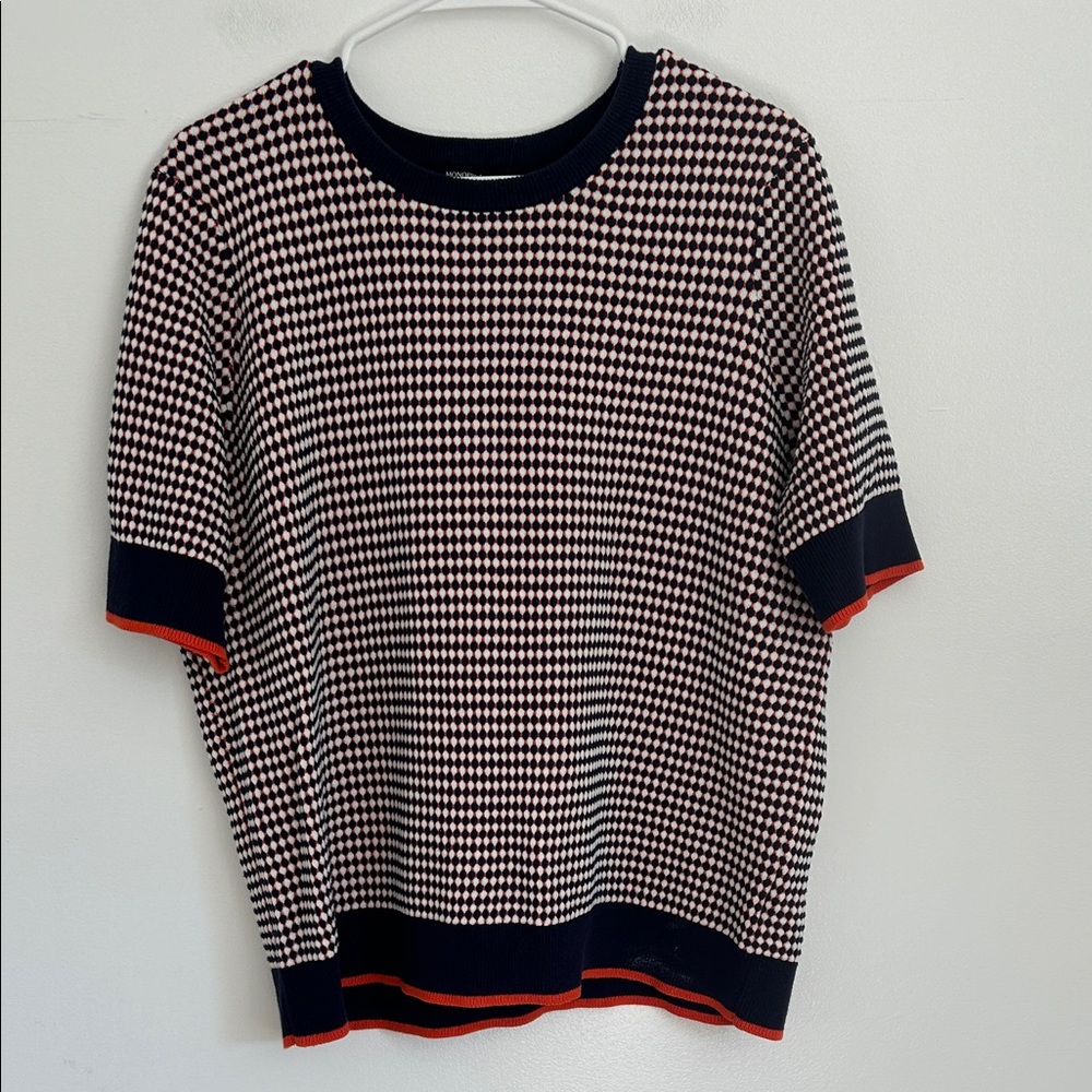 Stylish Houndstooth Knit Top